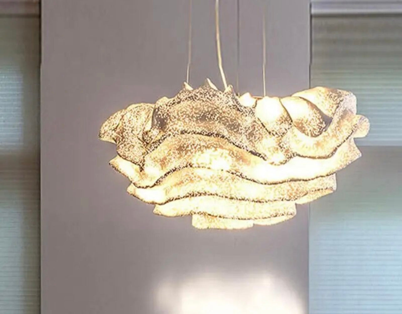 Luxury Rippled Pendant Light