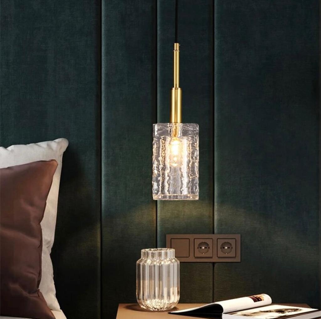 Head Long Line Small Pendant Chandelier