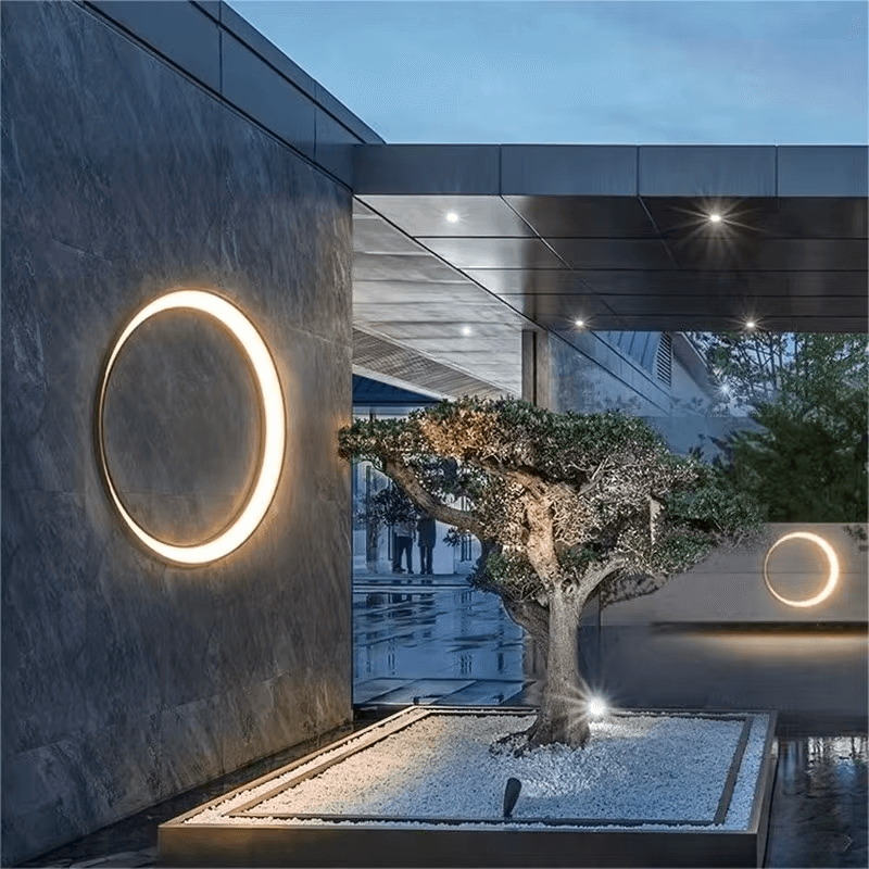 moon shaped out door light