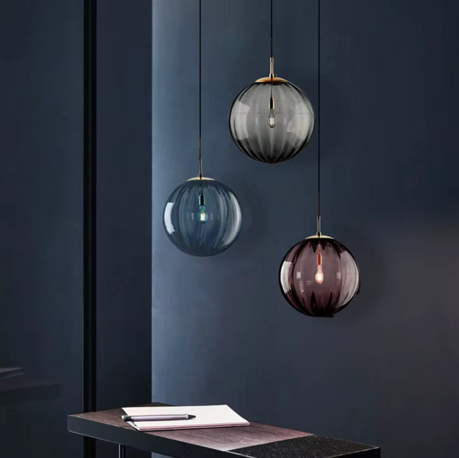 3 hanging pendant lights in different colours 