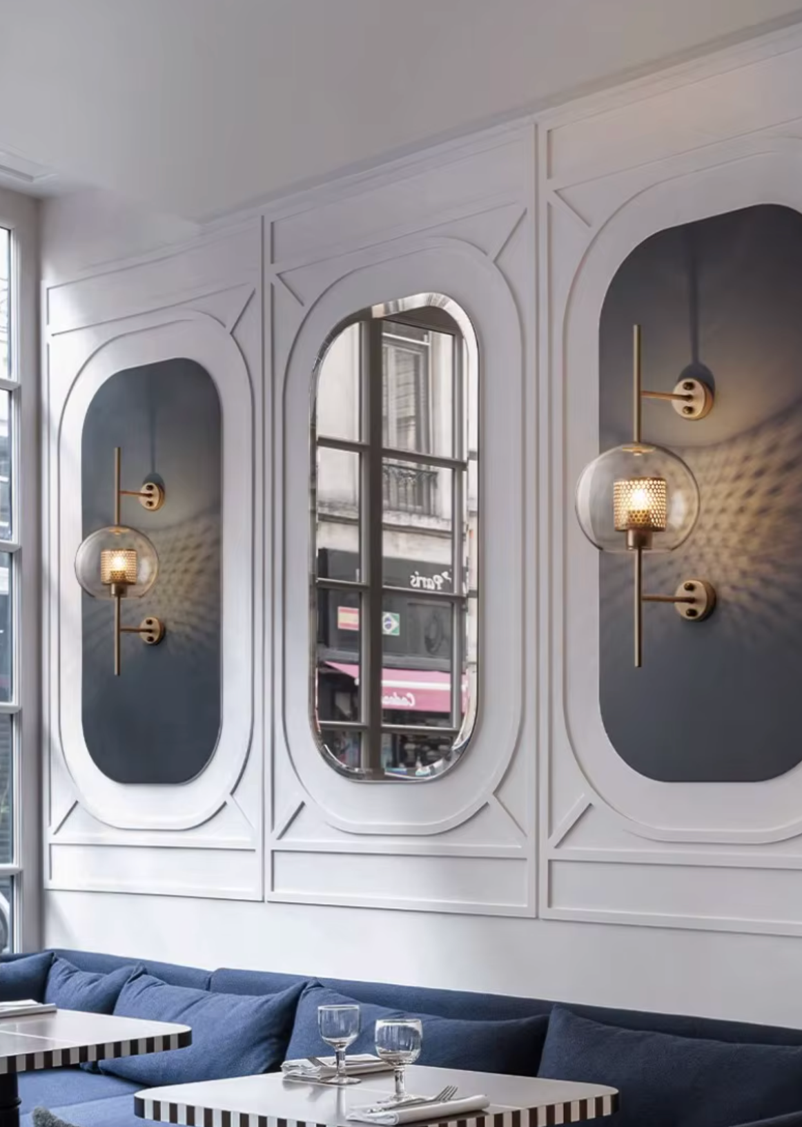 brass accent wall lighting for interiors